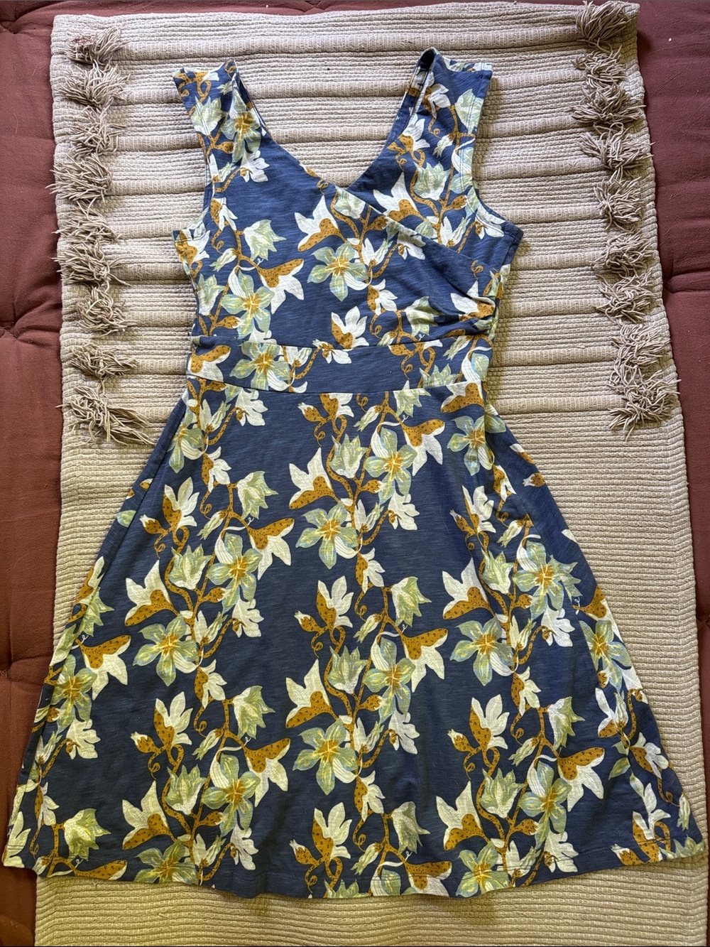 Porch song dress Patagonia organic cotton wrap flair floral print women’s small